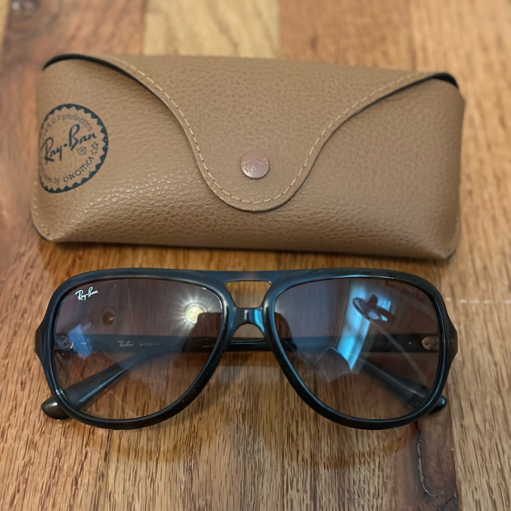 Ray-Ban RB4376 in Polished Havana